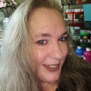 Meet your Posher, Lynn